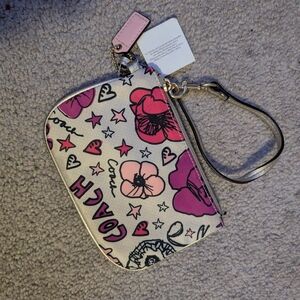 Coach Poppy Floral Petal Heart Signature Wristlet Wallet Purse 44900